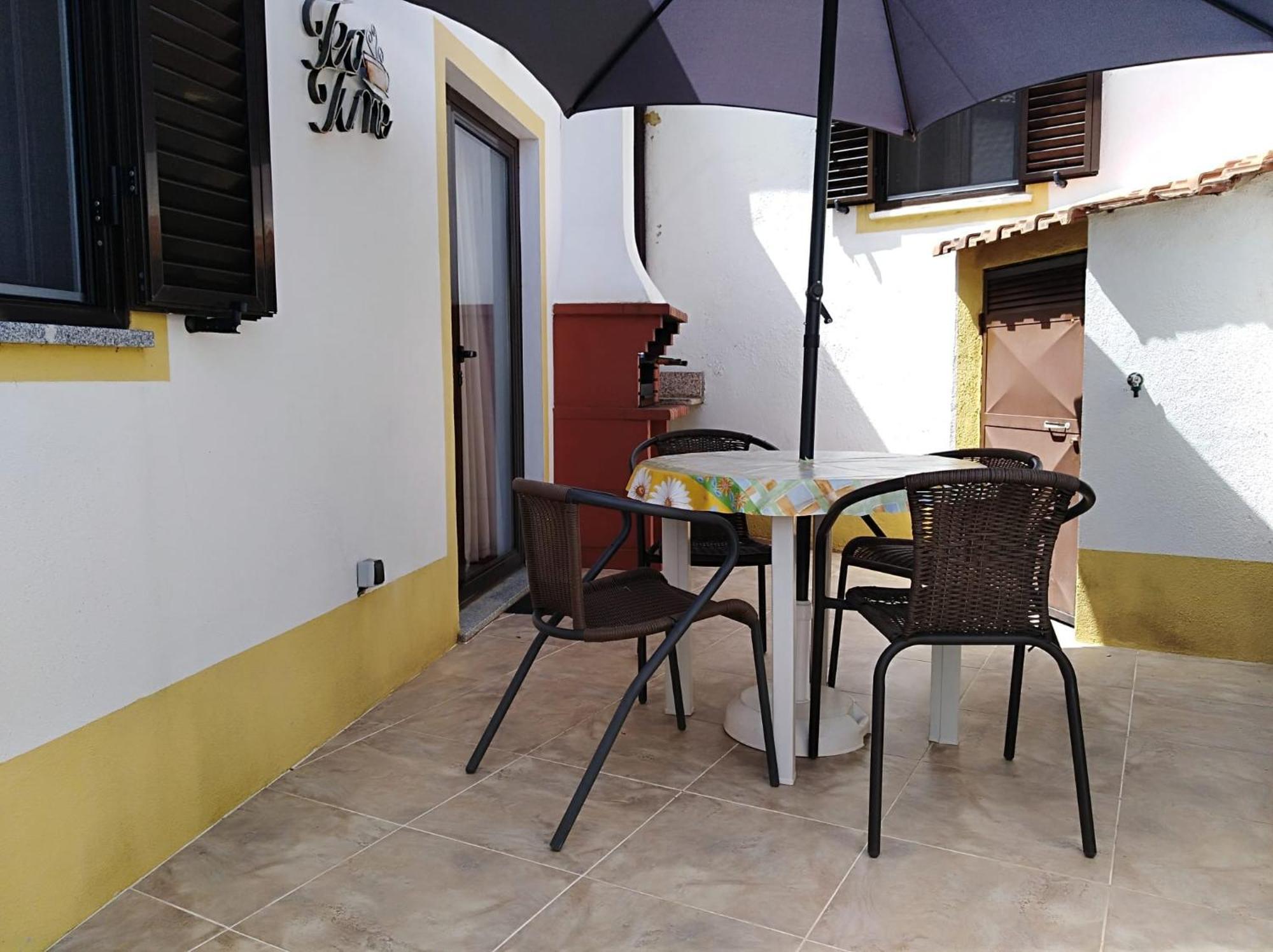 Apartment Harmonia Ouzenda